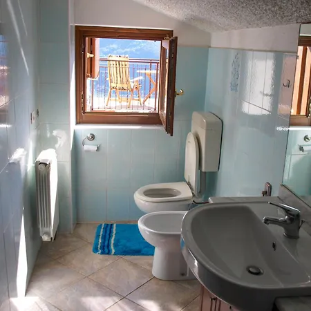 Adlerhorst Appartement Maccagno